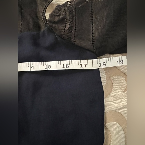 NWOT Endless Rose Cold Shoulder lace top. Style tags attached, size Medium - Picture 12 of 15